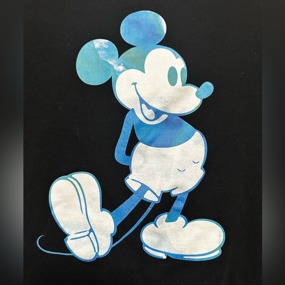 Mickey Mouse Marbled Design - image 3